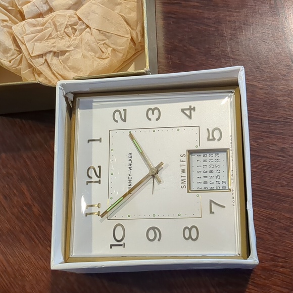 Vintage 1960s Phinney-Walker 50th Anniversary Travel Alarm Clock - Picture 12 of 12